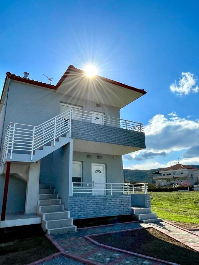 The Breeze & Sunlight Apartment Vrasna Ngoại thất bức ảnh